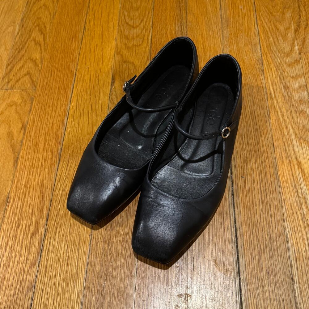 $545 Aeyde Uma Size 40 Black Leather Mary Jane Flats